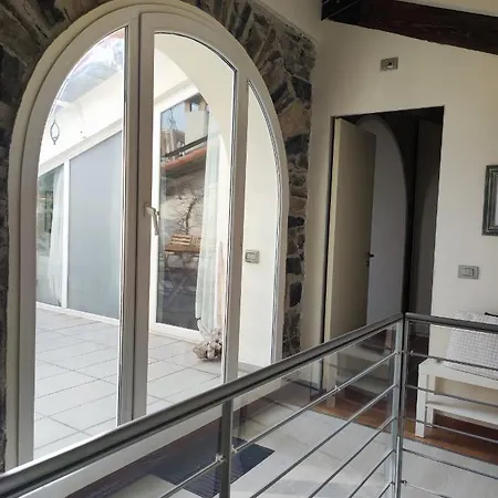 La Pietra Del Golfo * La Spezia