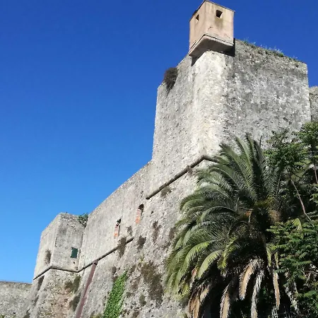 La Pietra Del Golfo * La Spezia