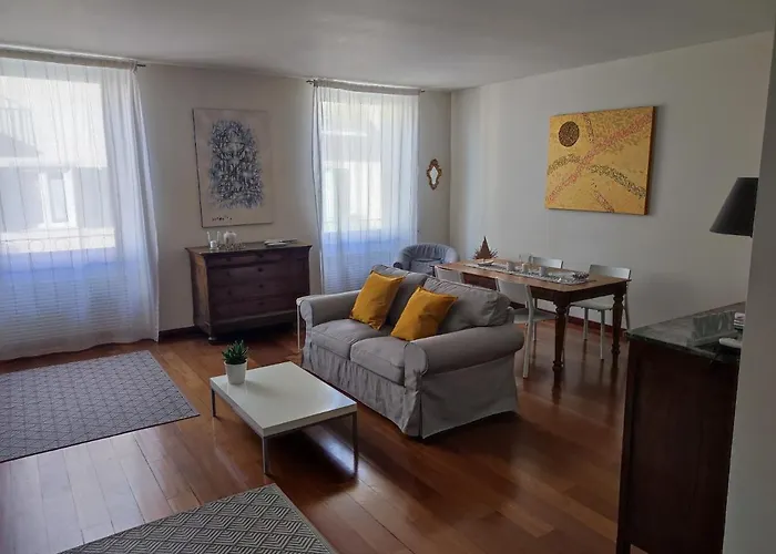 La Pietra Del Golfo * La Spezia